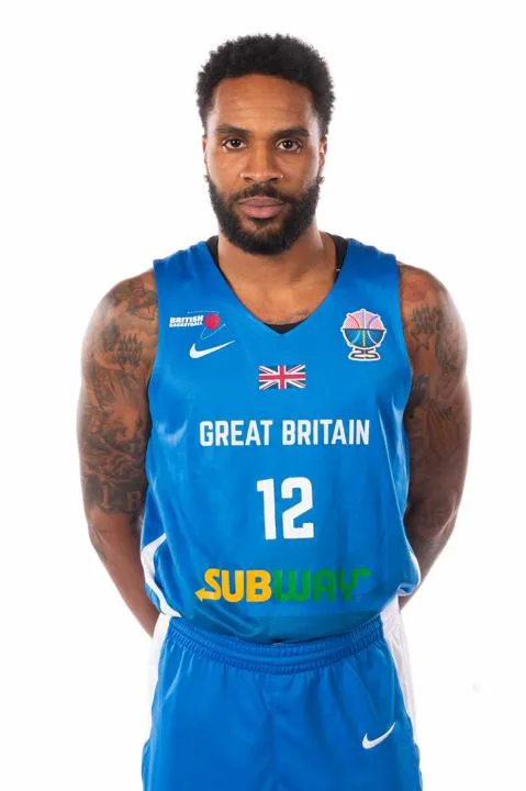 Tarik  Phillip